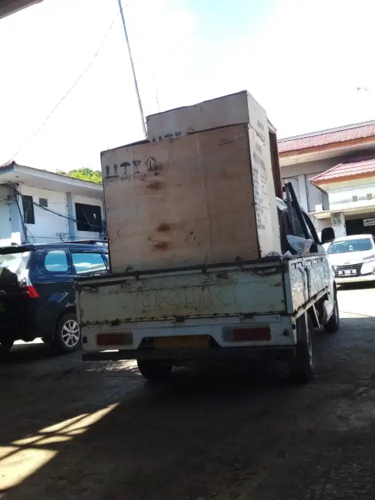 Angkutan pickup barang