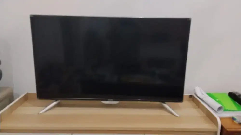 TV LED 40 inch Changhong LE4D1200 kondisi bagus sekali siap pakai