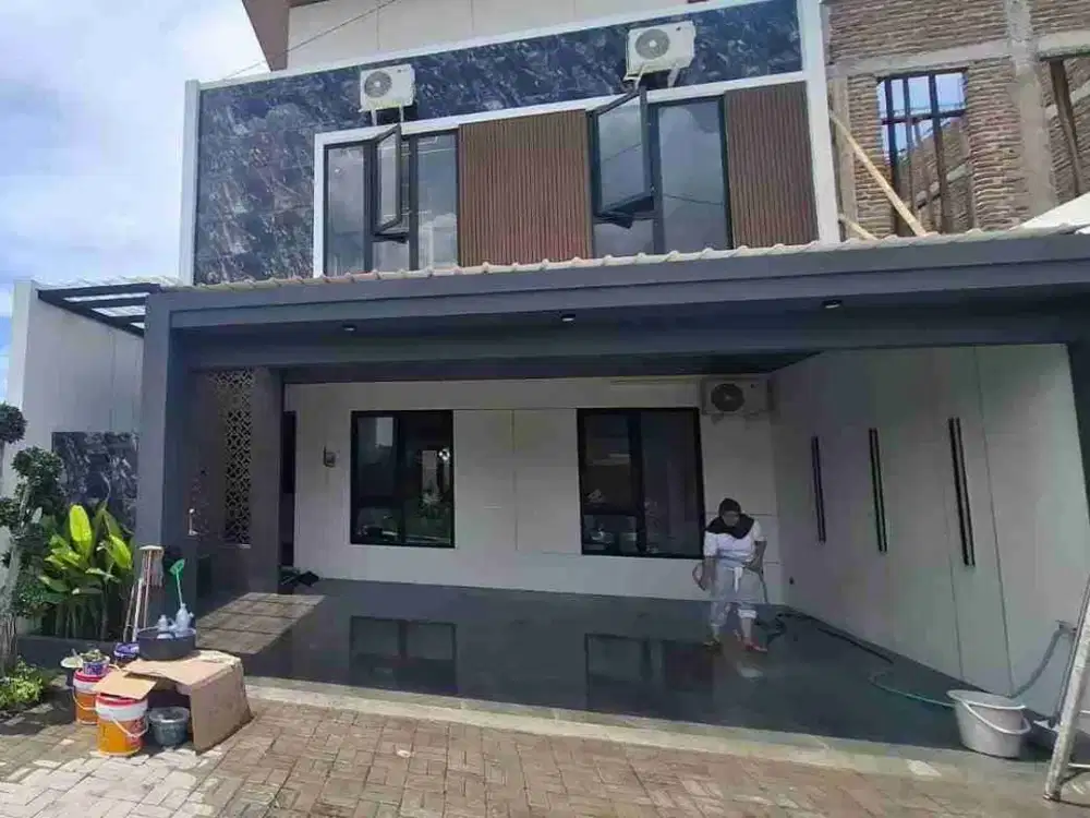 Rumah mewah kontemporer baru Full furnished 2 lantai dalam cluster