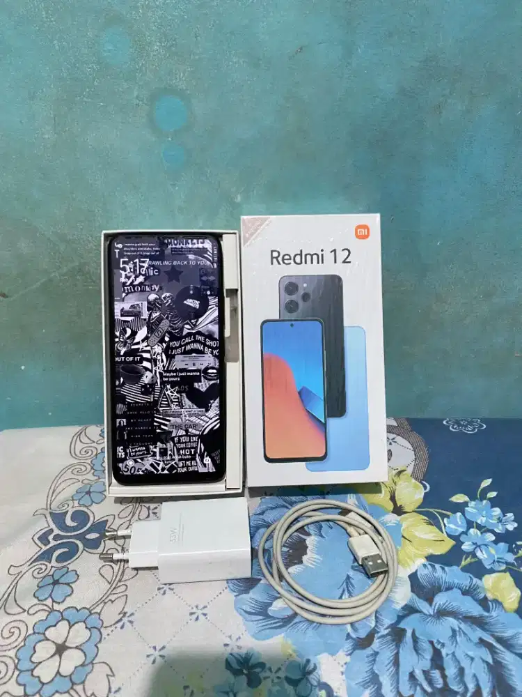 Xiomi Redmi 12 8/128 Fullset