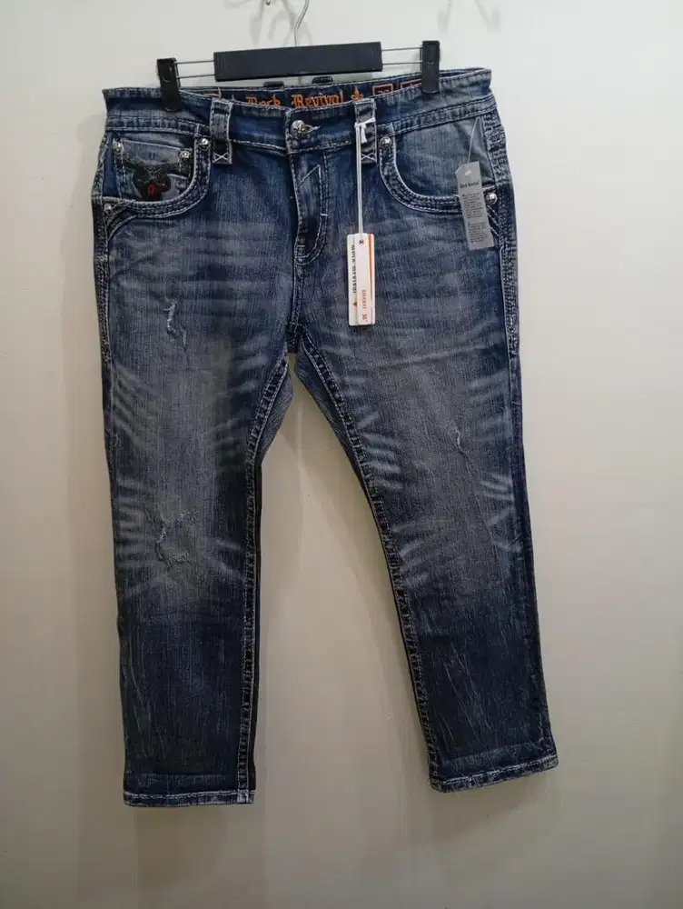 ROCK REVIVAL BLUE DENIM JEANS