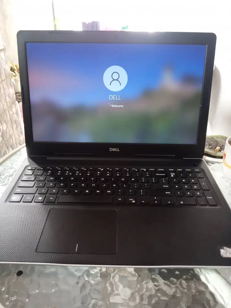 Laptop Dell Inspiron 3582 siap pakai, kondisi Mulus, Full normal