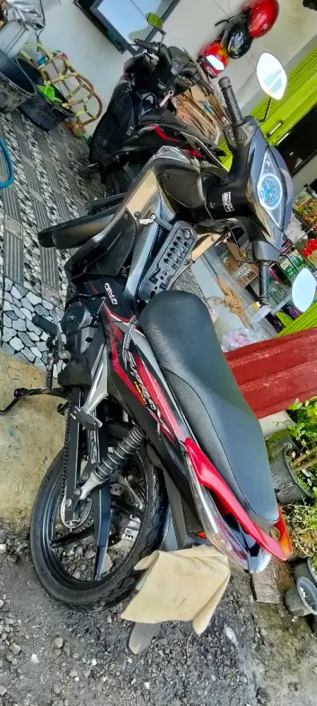 Dijual Supra 125 th 2012