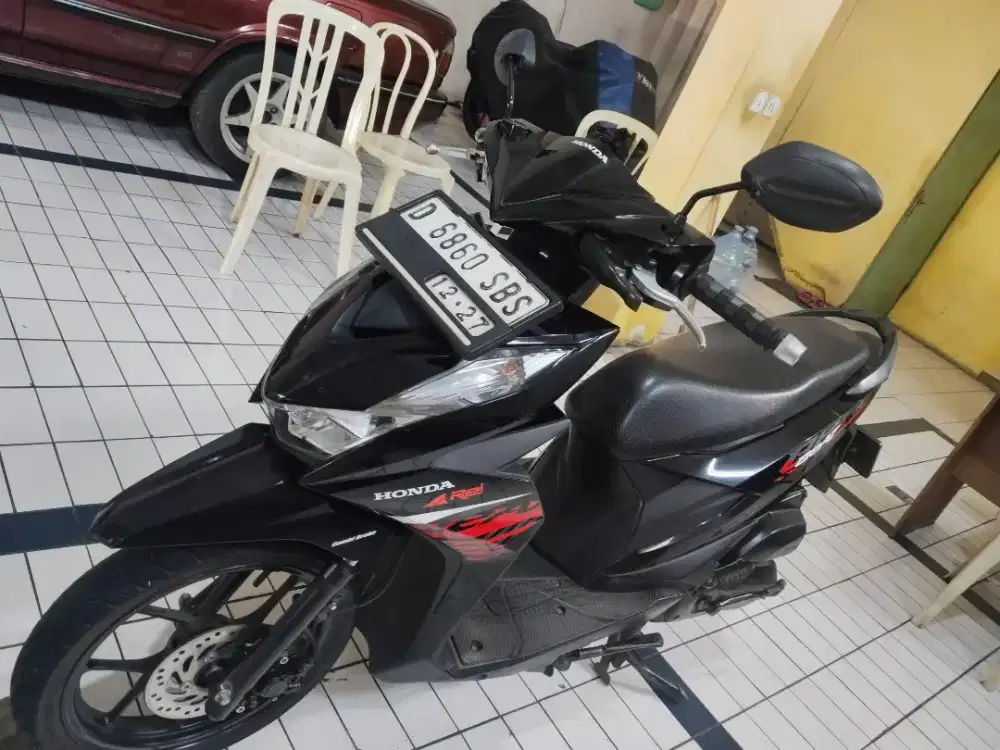 Honda Beat 2022 Akhir ( Mulus, Pajak sd Des 26 )