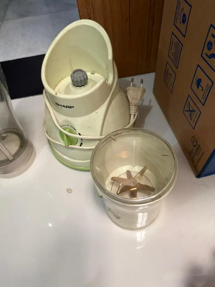 Blender dan Chopper sharp