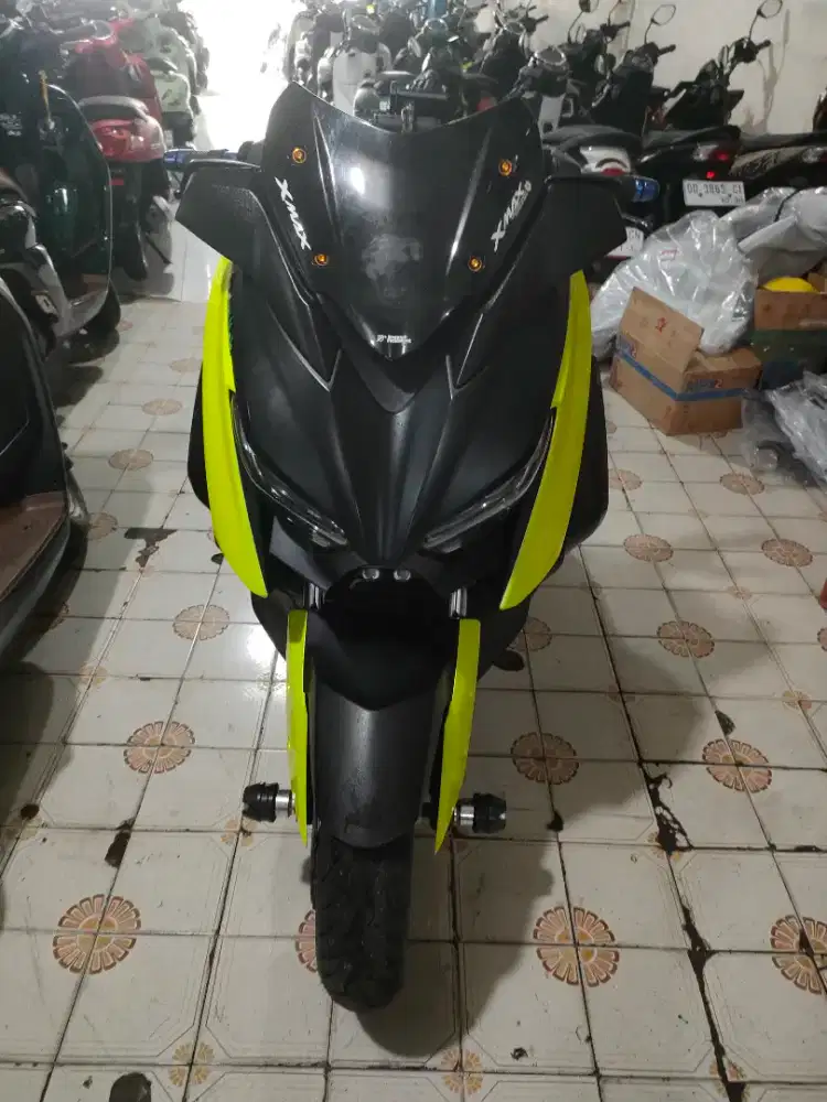 Yamaha Xmax 250cc 2019 Hijau modif plat DP Knalpot Racing