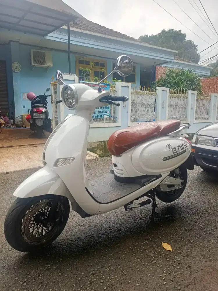 motor listrik enine v5 gress