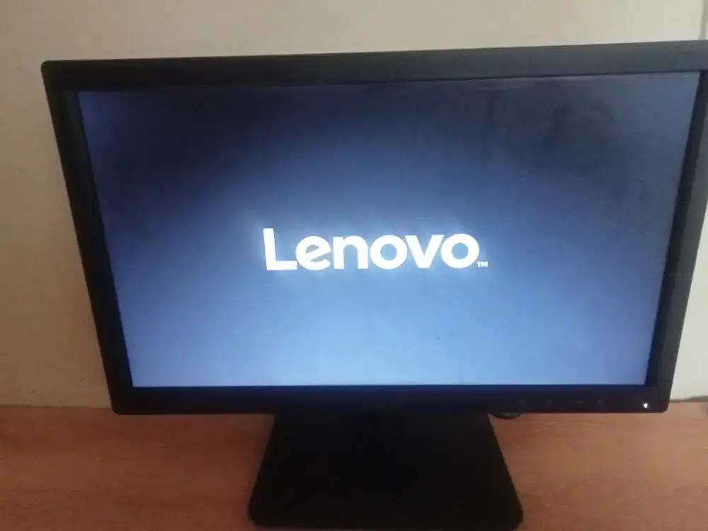 Monitor Lenovo D19-10