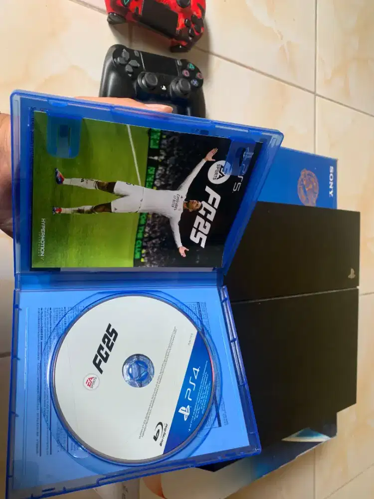 Kaset Fc25 ps4.