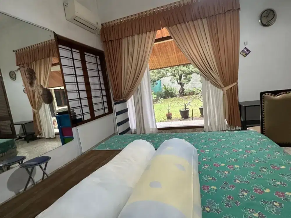 Rumah Besar di Kebon Jeruk, Lahan 1100 m² Cocok untuk Rumah Usaha DS-17795