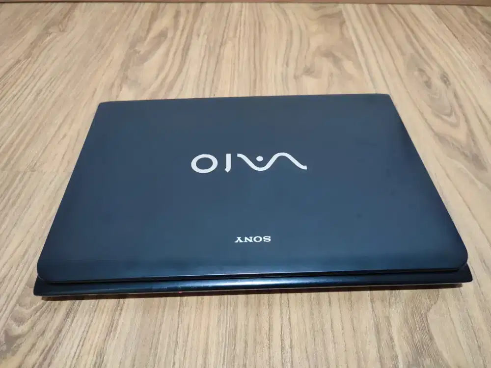 DIJUAL SONY VAIO SVE14118FGB WINDOWS 7 CORE I7