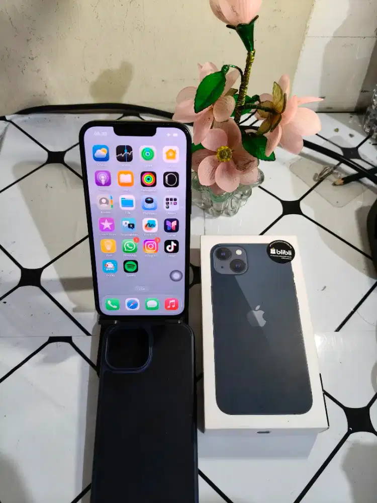 Iphone 13 128 GB ex Garansi Resmi ON