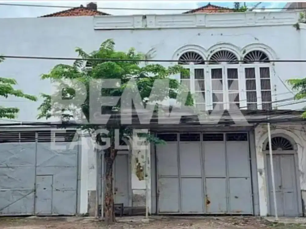 Dijual Gudang Jalan Raya Karet Bongkaran Pabean Cantikan