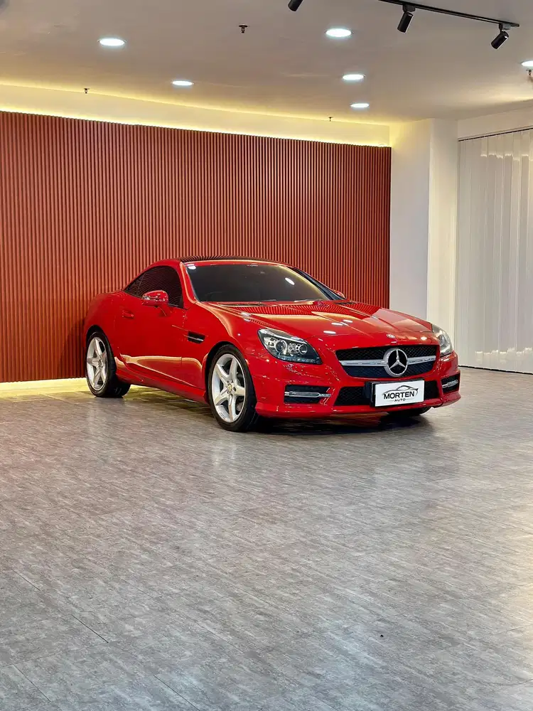 Mercedes Benz SLK200 AMG 2013 odo 62 Ribuan