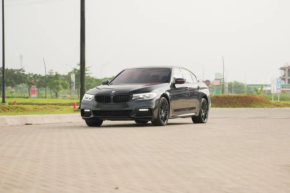 (DP 48jt) BMW 520i M Sport LCI (Edition 75th) 2021 (G30)