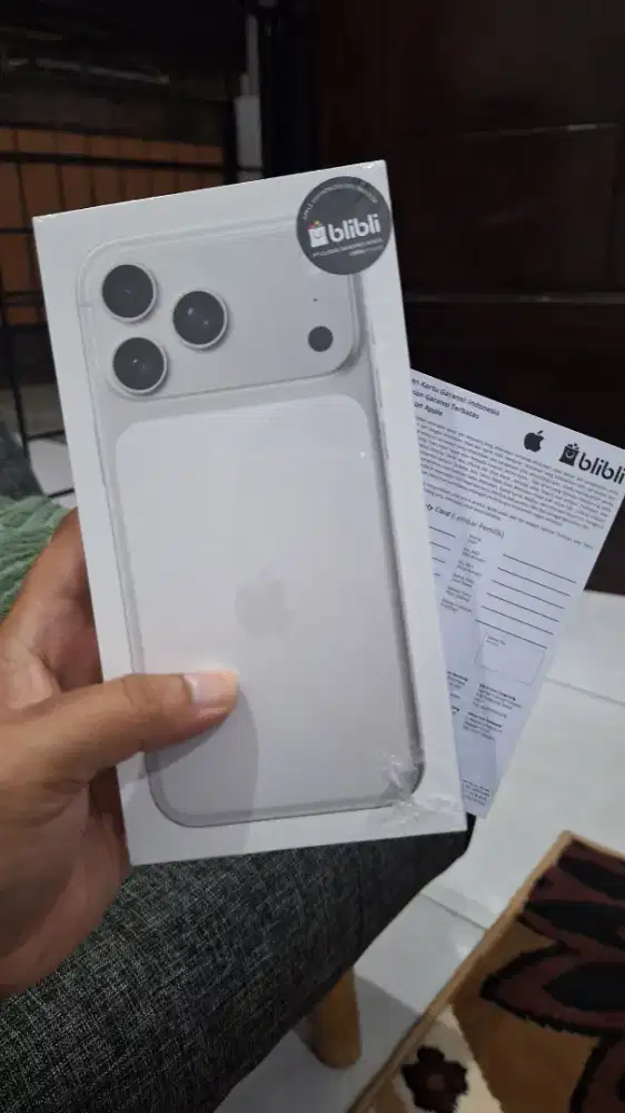 Iphone 17 Pro max 1 TB Baru garansi resmi HARGA NETT
