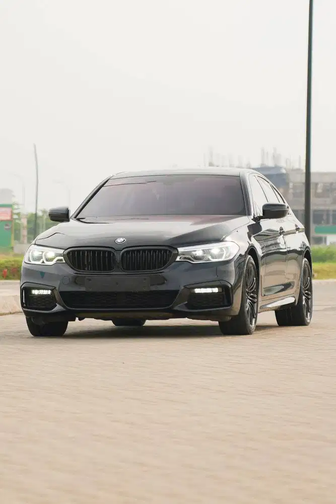 BMW 520i M Sport LCI (Edition 75th) 2021 (G30)