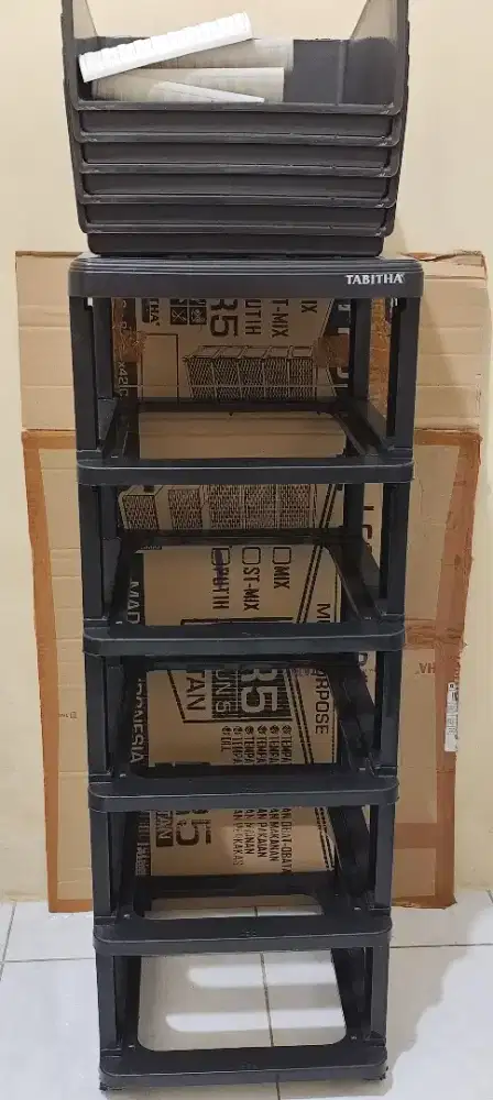 Lemari Susun Plastik