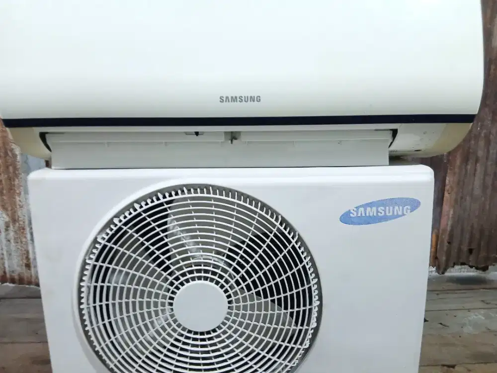 DIJUAL AC BEKAS 1/2 PK GRATIS PASANG