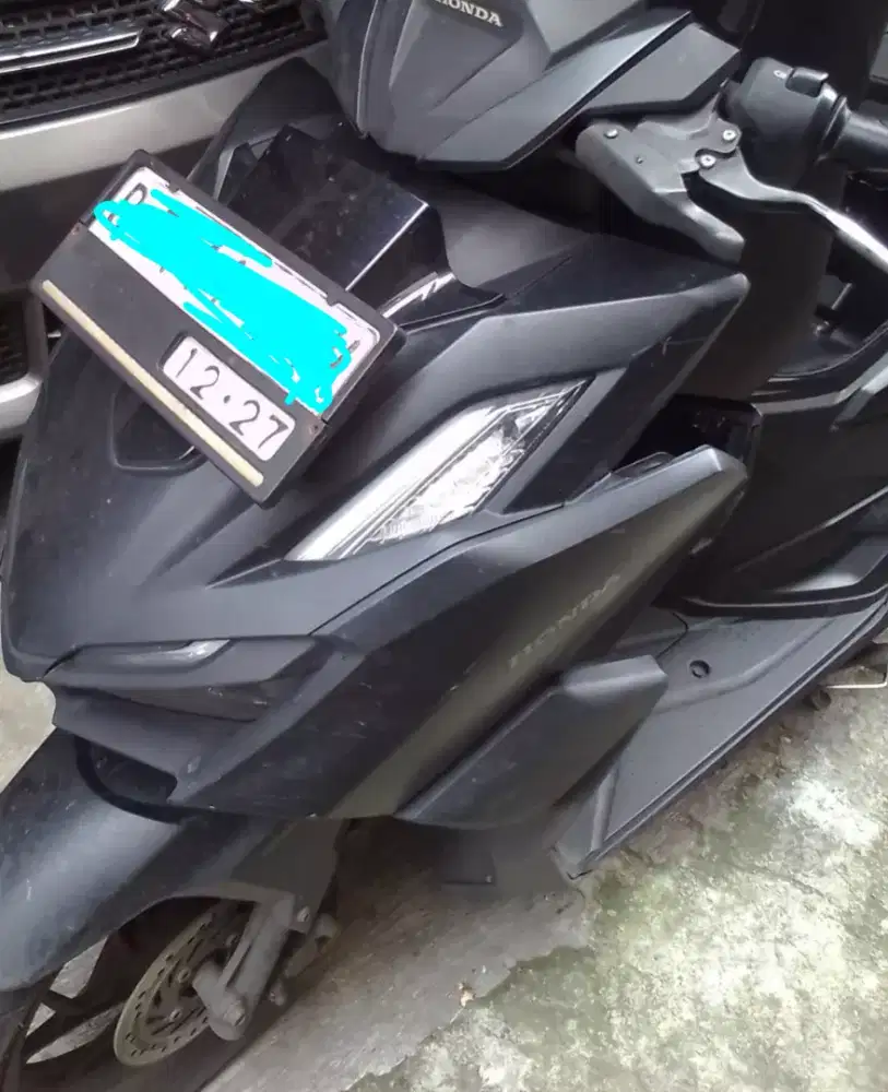 VARIO 160CC 2022 HITAM MULUS