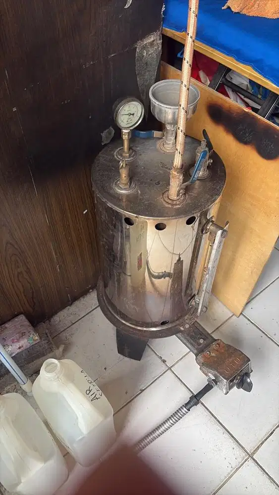 Dbthkan cpt pegawai wanita u/ londry