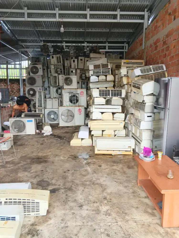 Menerima AC rusak atau mati total