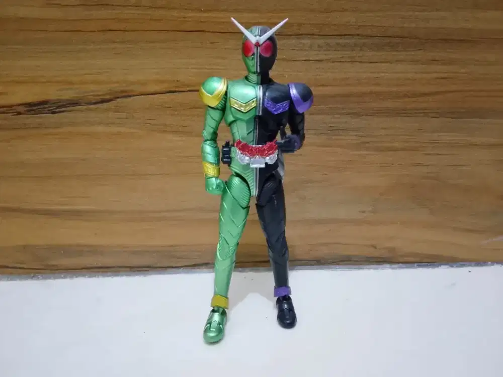 Action Figure Shodo Kamen Riden W / Double