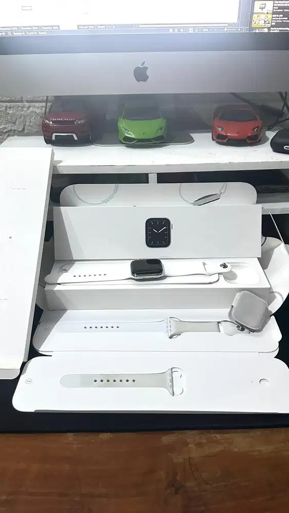 Apple watch 5 44mm stainless steel Bh78 Fullset