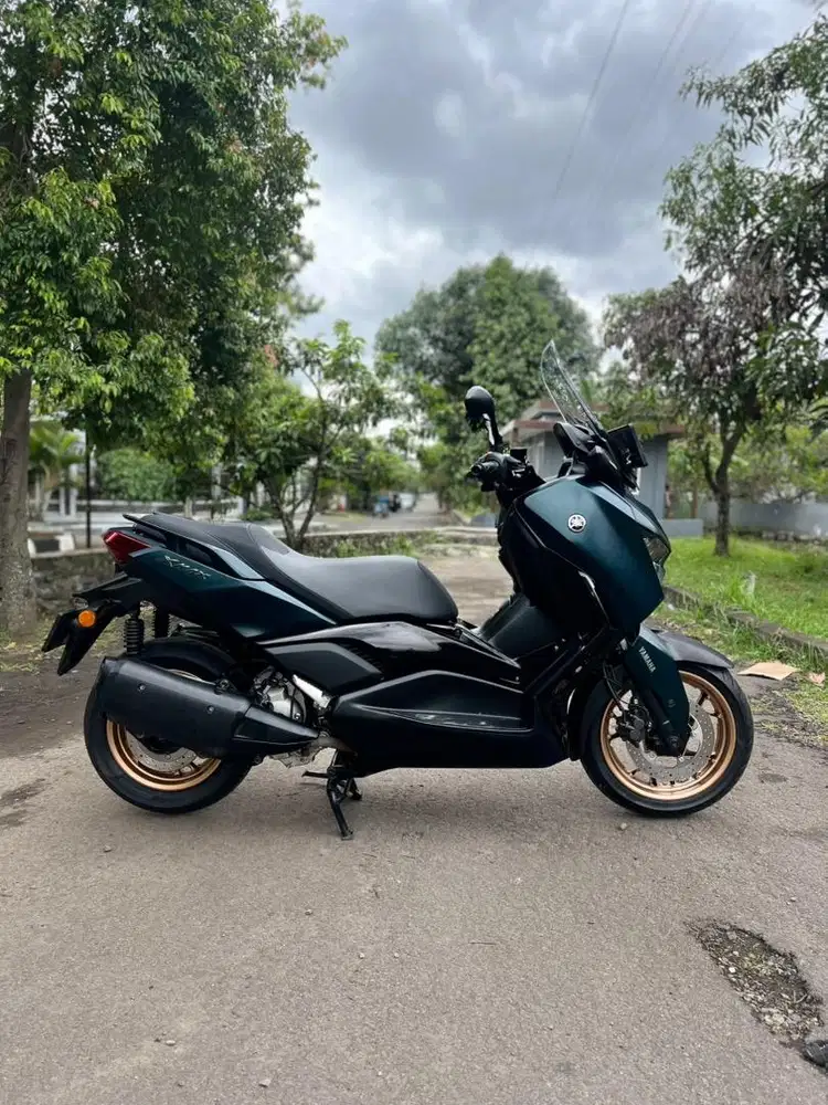Yamaha Xmax 250 Connected