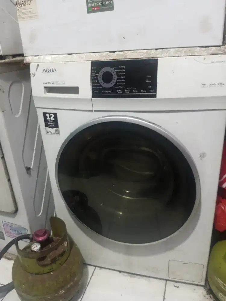 Mesin cuci front loading AQUA