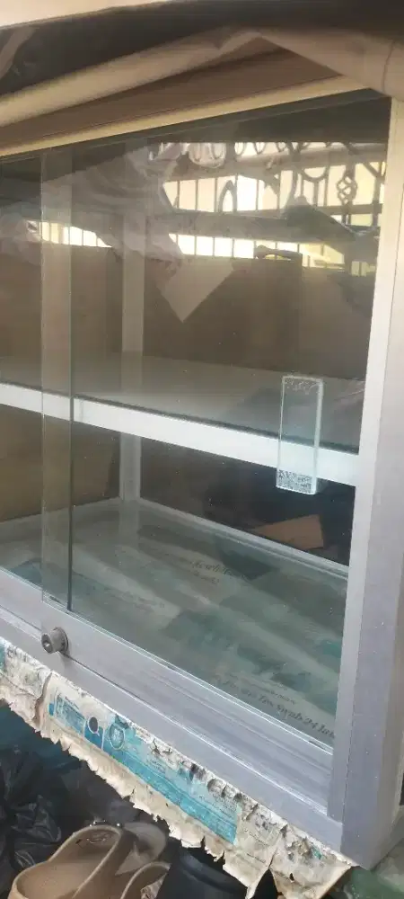 Jual etalase murah meriah