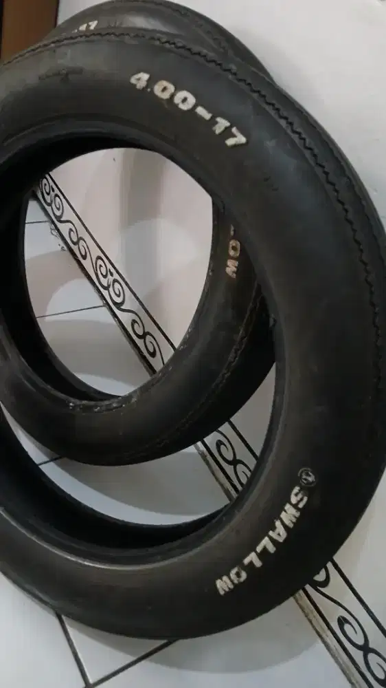 Ban Swallow uk,17 motor custom.