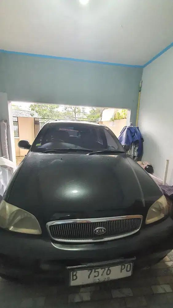 Kia Carnival 2000 Bensin