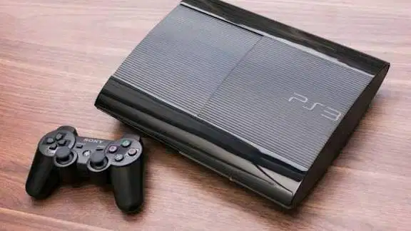 PS3 SUPER SLIM 500GB