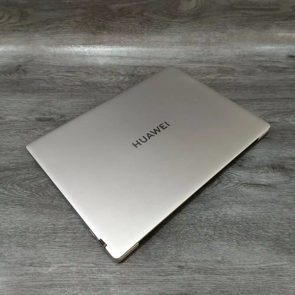 Laptop Huawei Slim Core i5 Gen 13 Ram 16GB bonus Mouse Baru Siap pakai