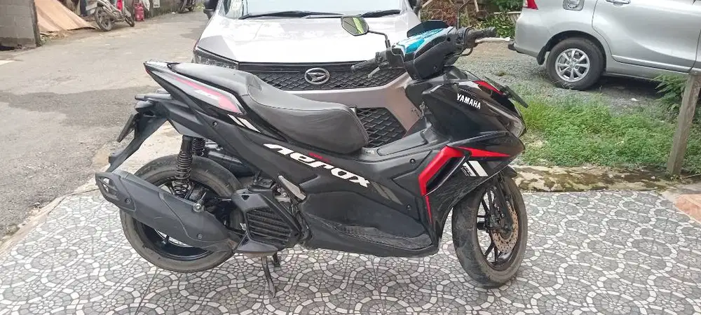 Aerox2021hitammerah
