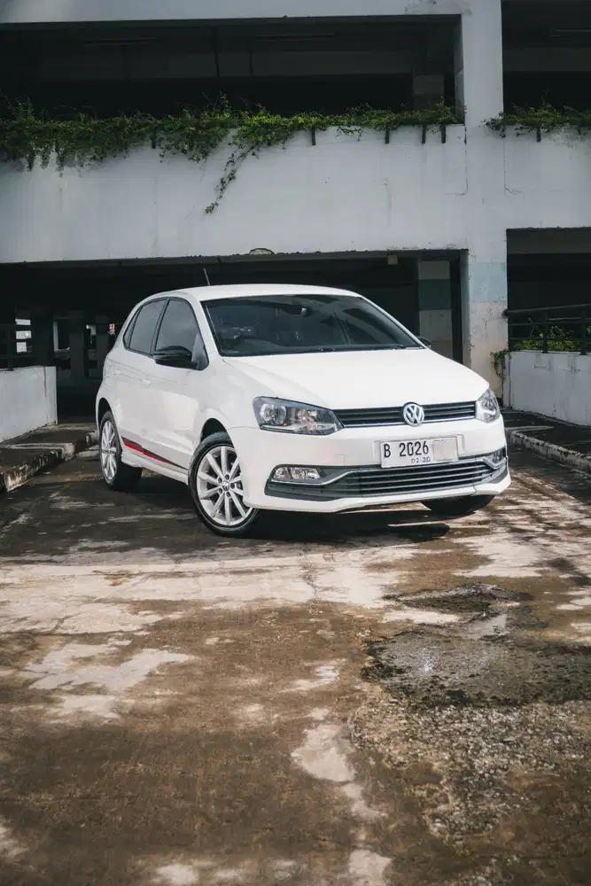 VOLKSWAGEN POLO 1.2 TSI 2019. Jazz, Brio. LOM KM