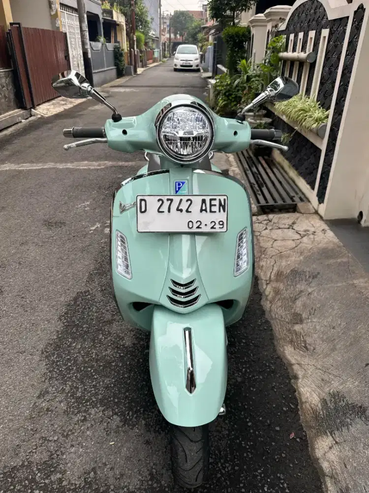 Vespa GTS 150 iget ABS Classic 2023 Istimewa !