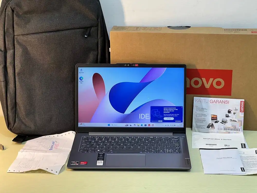 Lenovo Ideapad Slim 3 R5-7520U RAM 16 SSD 512 GB Baru Beli Garansi Ful
