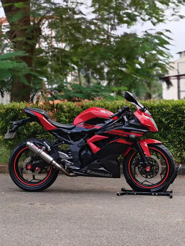 KAWASAKI NINJA 250 MONO SL 2016 MERAH HITAM KM 15K PAJAK ON SIAP GAS