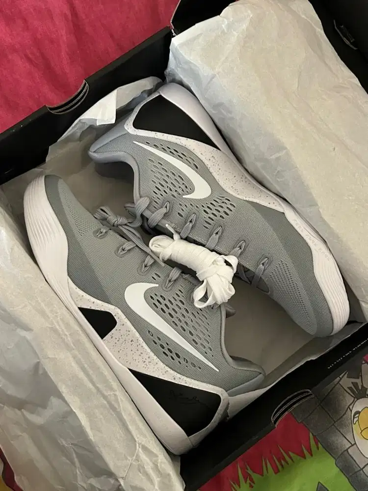 sepatu basket nike kobe 9 protro wolf grey size 44 bnib