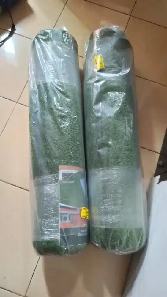 Dijual karpet atau rumput sintetis