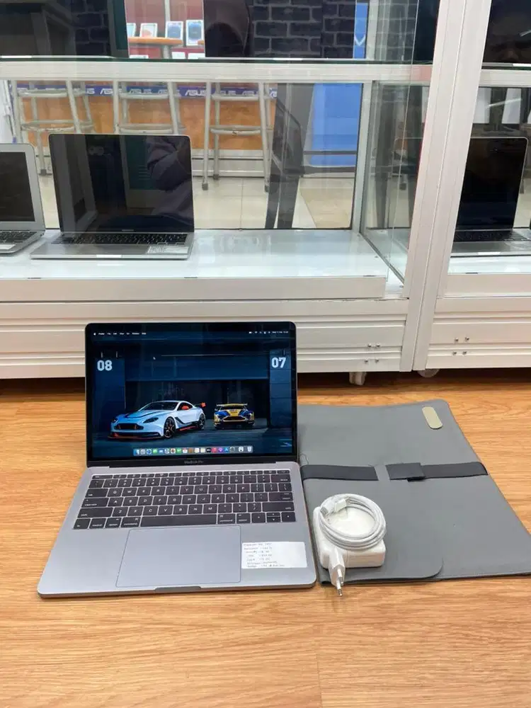 Macbook Pro 13 2016, Garansi 2bulan