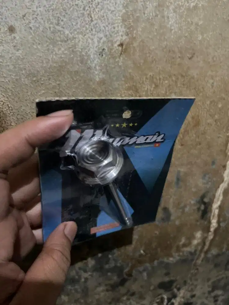 Tutup oli mayman stailess vietnam