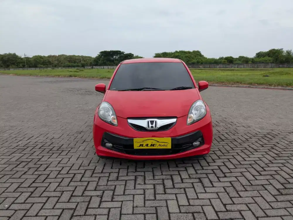 HONDA BRIO E TAHUN 2016 

TRANSMISI MANUAL
PMK 2017
MERAH METALIK