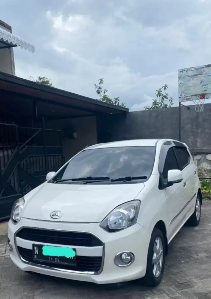 Ayla tipe X manual low km