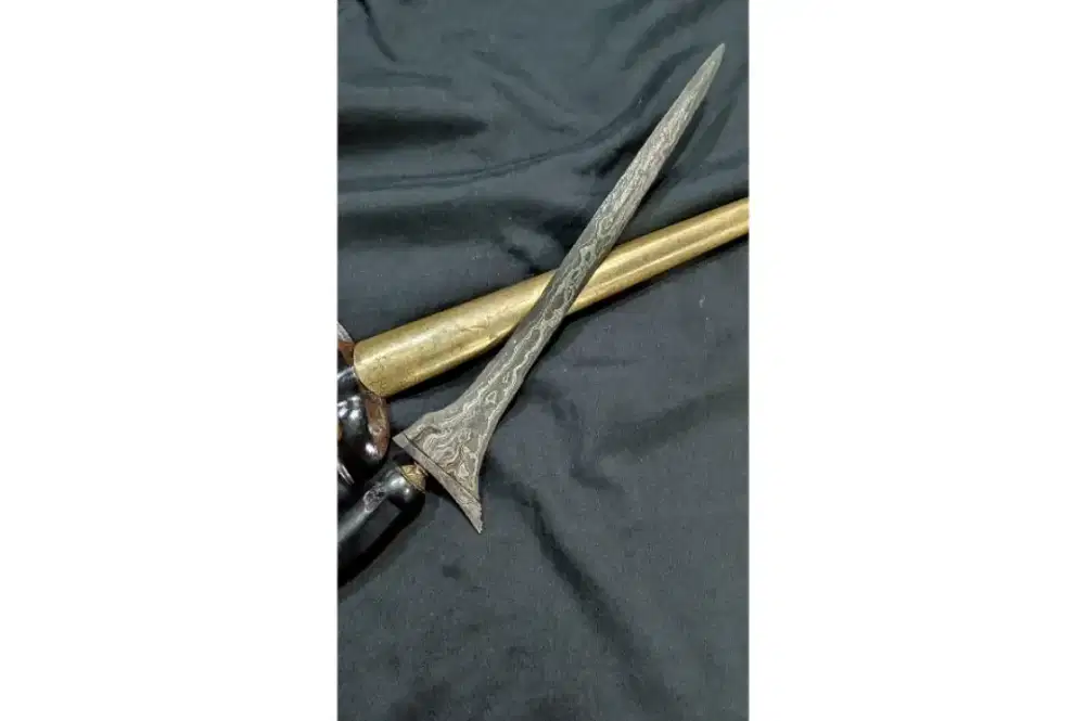 Keris Sepuh Jalak Ngore Pudak Sategal Asli Langka Layak Koleksi