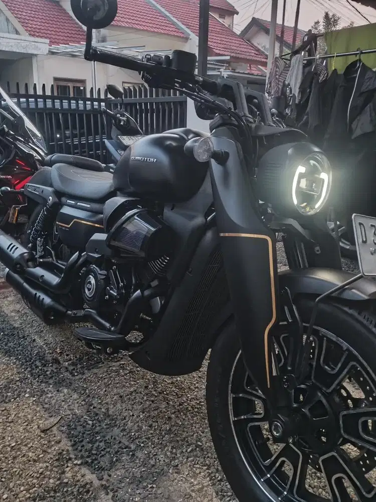 Srv 250 libero Hitam doff