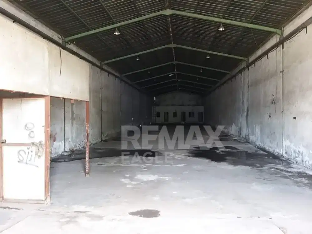 Dijual Gudang Jalan Margomulyo Permai Surabaya Barat