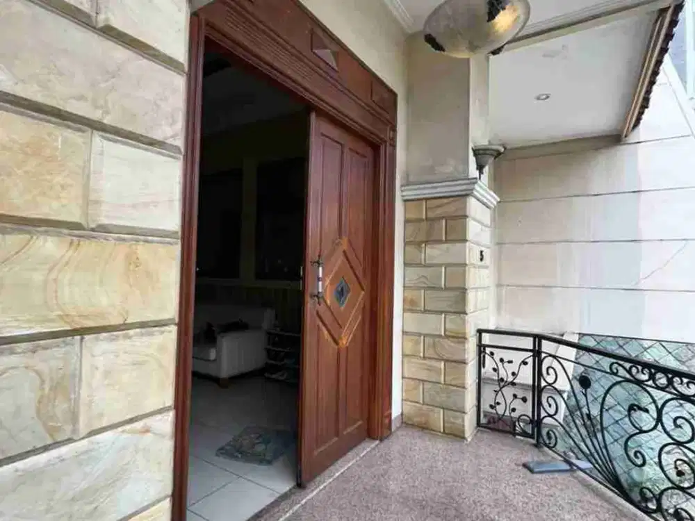 Di Jual Rumah Cantik Elang Laut Jakarta Utara